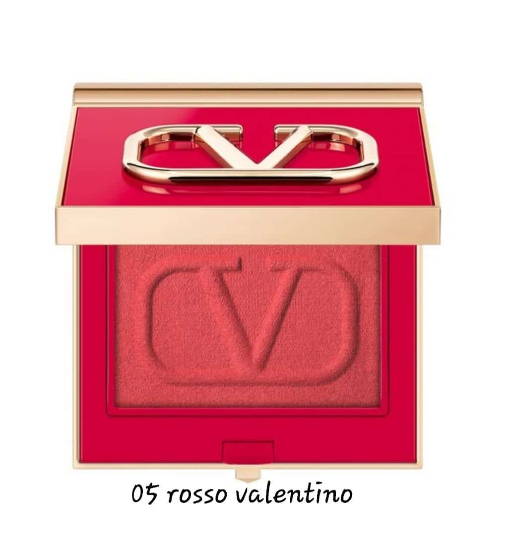 Valentino Eye2Cheek Blush in top 05