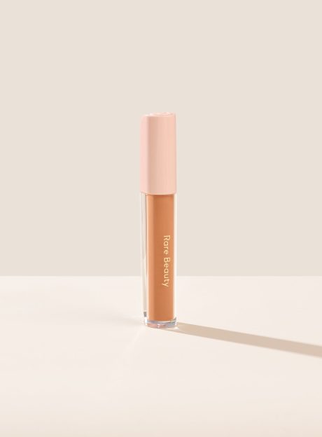 Rare Beauty Positive Light Under Eye Brightener - Medium Tan